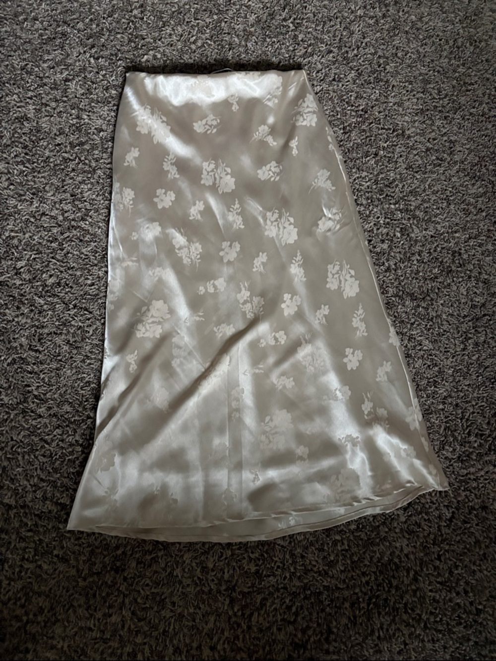 Altar'd State Satin Floral Maxi Skirt in Ivory never worn. More of a midi style